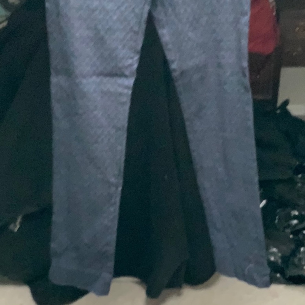 Erica Taylor Pants - Picture 3 of 4